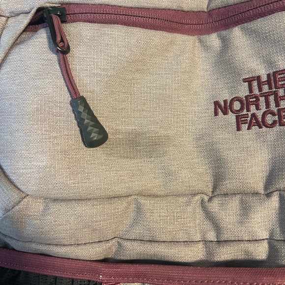 Northface Recon Backpack - Picture 9 of 9